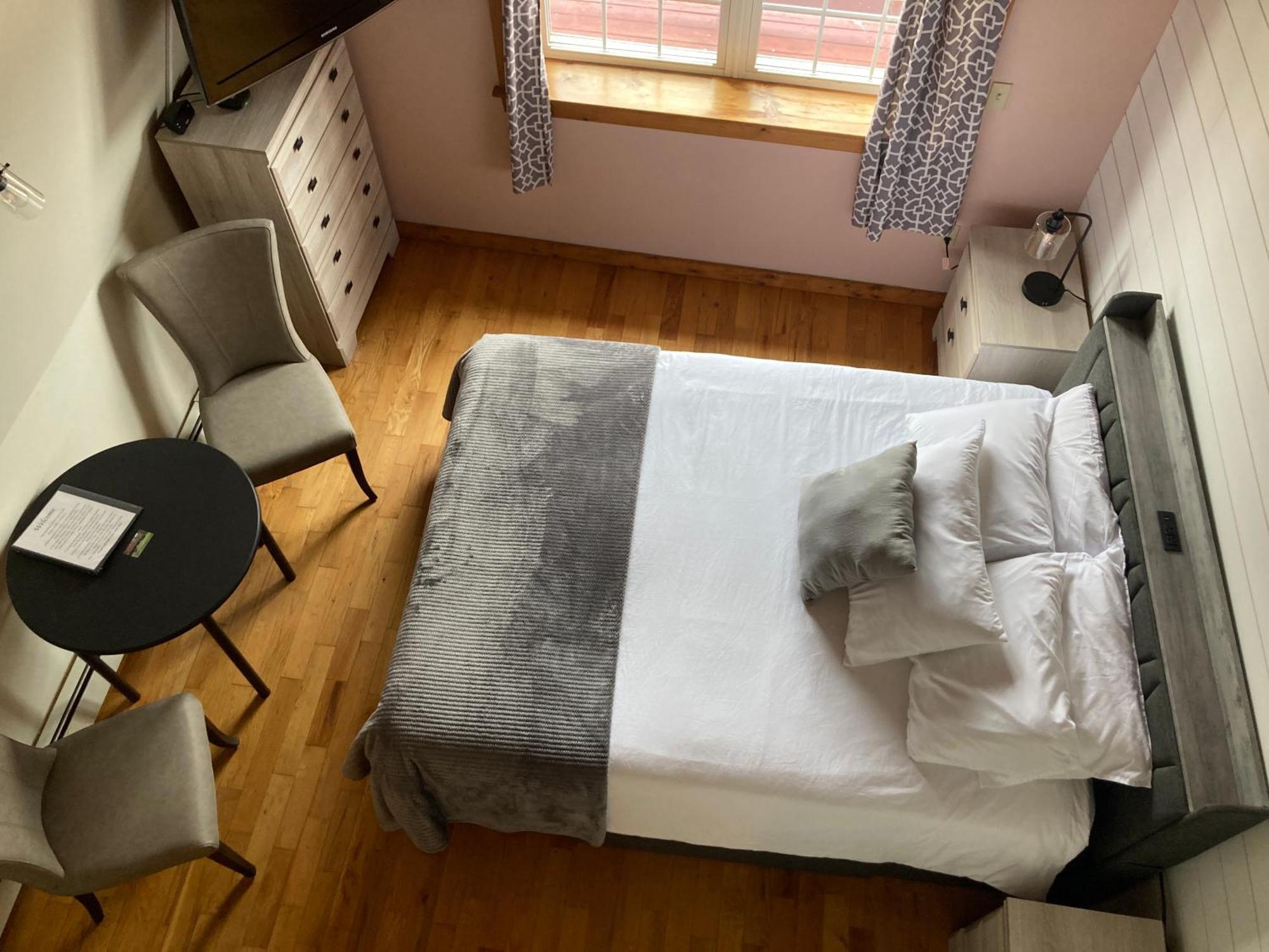 A Country Home Inn The City Σάρλοτ Τάουν Εξωτερικό φωτογραφία